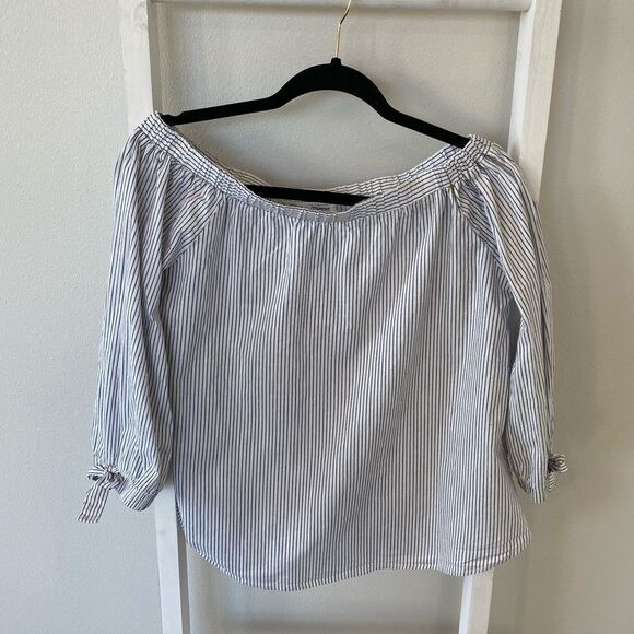 Potter’s Pot | striped off the sholder | size Large | blue and white | like new - Picture 3 of 8